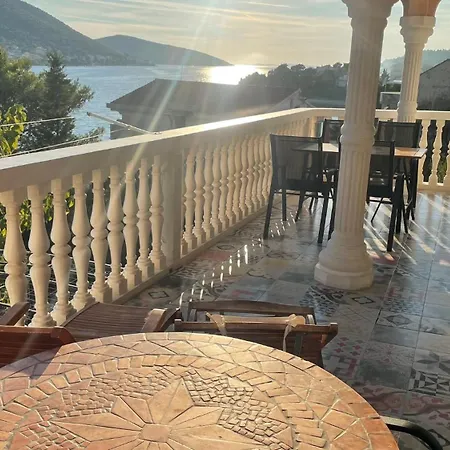 Nediljka * Grebaštica